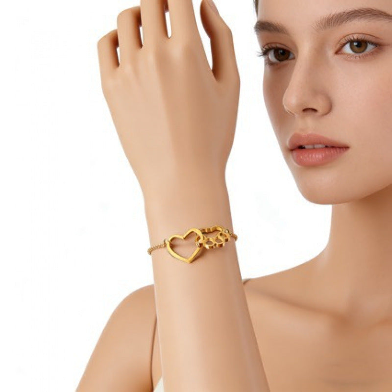 Cat Claw Heart Pendant Bracelet
